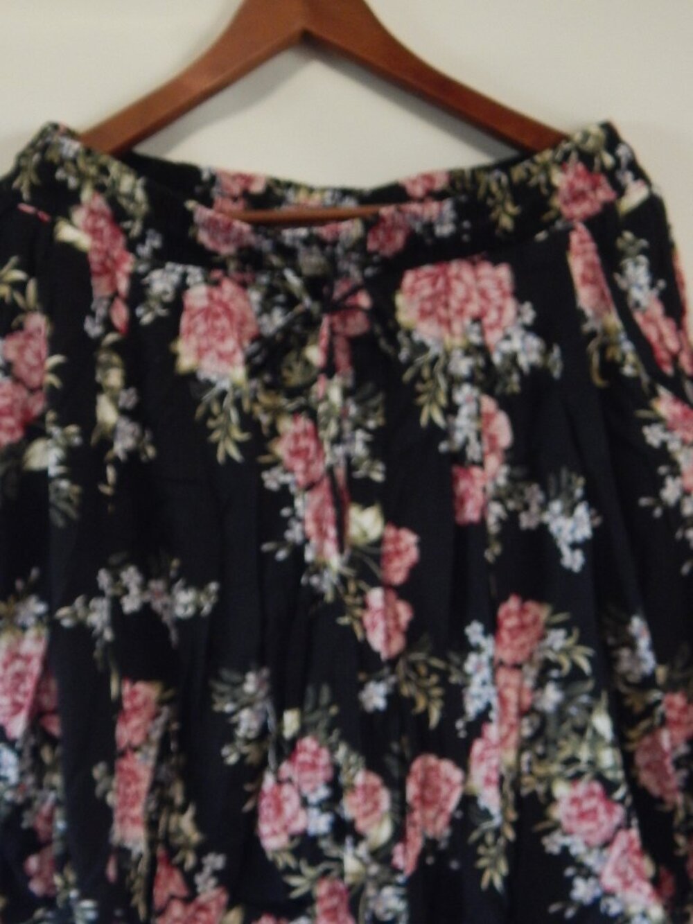 Torrid Black Floral Skort Size 0 / L / 12